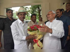 Telangana Chief Minister reached Patna, met Nitish Kumar and  Tejashwi yadav.