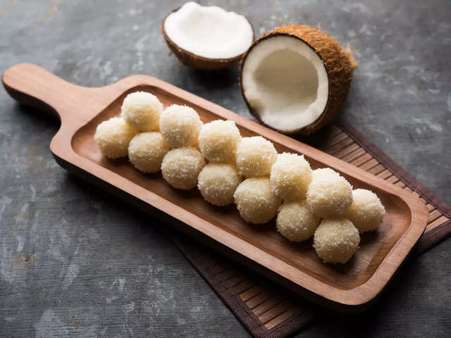 ​Coconut Ladoo