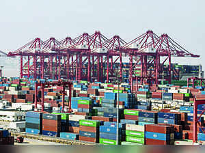 Trade Deficit Trebles as Exports Fall, Imports Rise