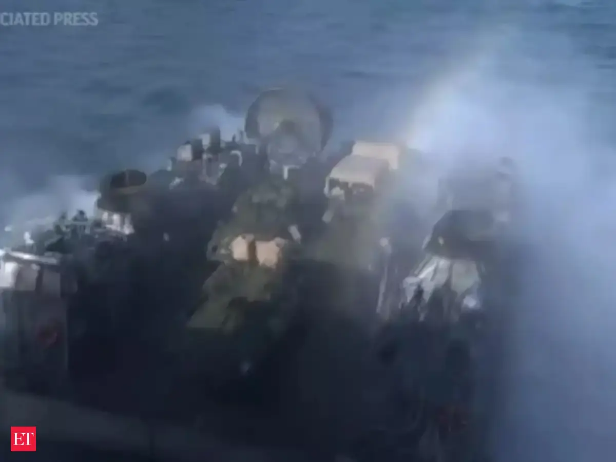 ukraine: Russia Ukraine conflict: US warship trains in Baltics amid ...