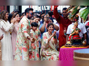 Mumbai: Bollywood actress Shilpa Shetty with her husband & businessman Raj Kundr...