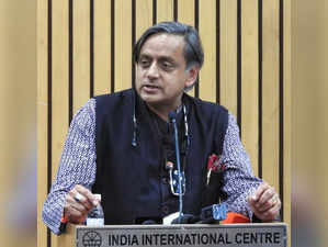 New Delhi: Congress leader Shashi Tharoor addresses during the launch of a book 'Freedom Struggle and Beyond' written by Praveen Davar, in New Delhi on Monday, Aug 08, 2022. (Photo: Anupam Gautam/IANS)