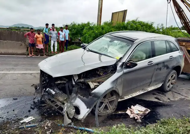 Govt To Beef Up Road Safety After Cyrus Mistry Car Accident Nitin 