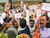 Eknath Shinde, Uddhav Thackeray factions clash in Mumbai