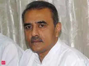 "Sharad Pawar not in PM race", says Praful Patel, "can bring together various ideologies"