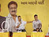 Ahead of Gujarat polls, Arvind Kejriwal assures RTO services at doorsteps of auto-rickshaw drivers to curb corruption