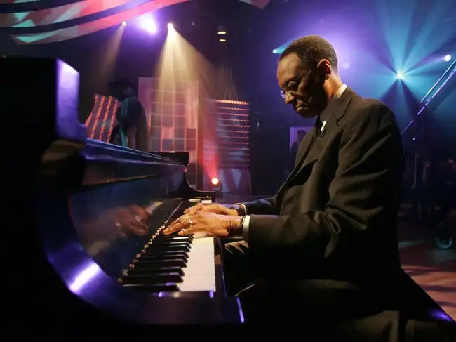 Renowned jazz pianist Ramsey Lewis, who entertained fans with his music ...