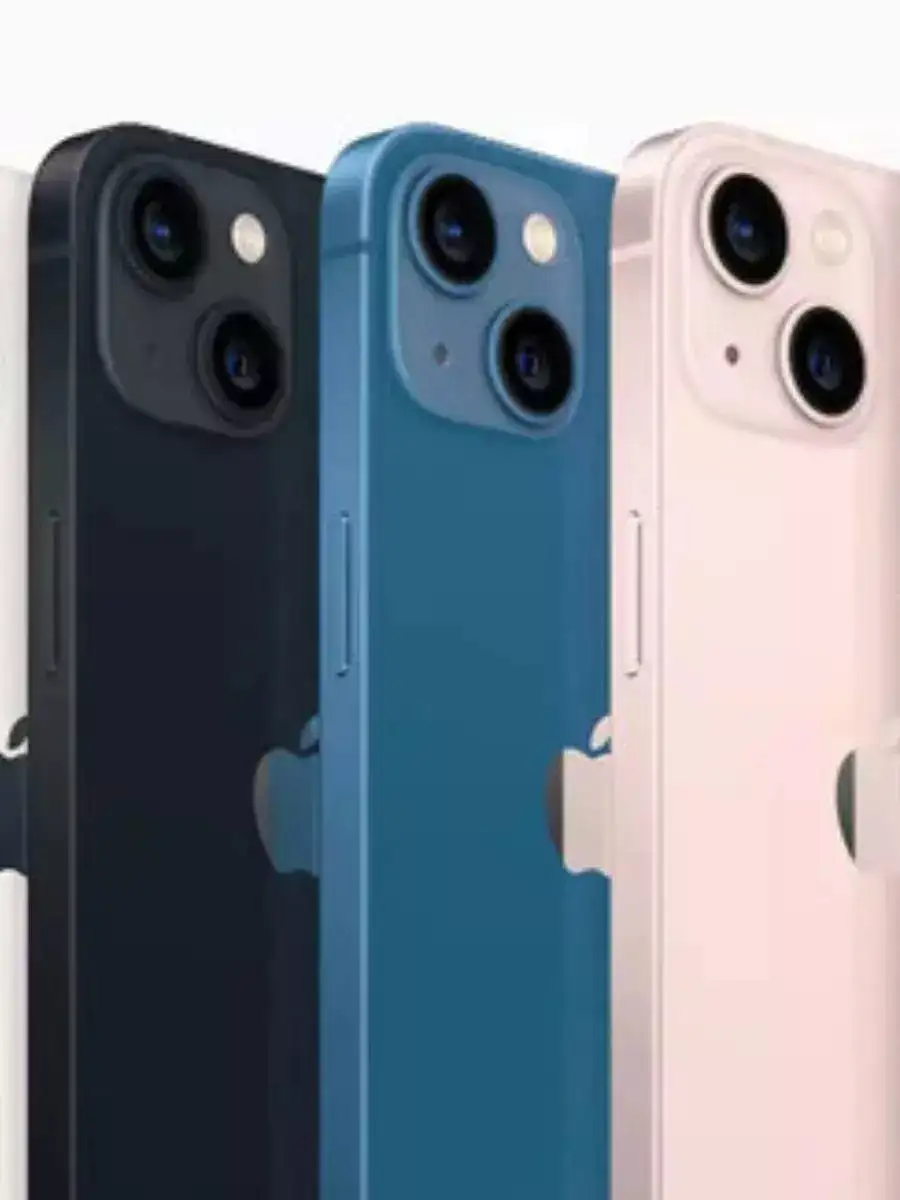 IOS 16 Features: iOS 16 Is Here, Customised Lock Screen & Revamped Siri ...