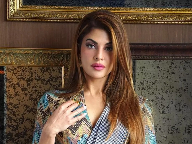 jacqueline fernandez: Delhi Police grill Jacqueline Fernandez, ask actress  '100 questions' about relationship with conman Sukesh Chandrashekhar - The  Economic Times