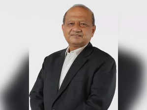 Vinod Aggarwal, MD & CEO, Volvo Eicher Commercial Vehicles (VECV), as its president for 2022-23.