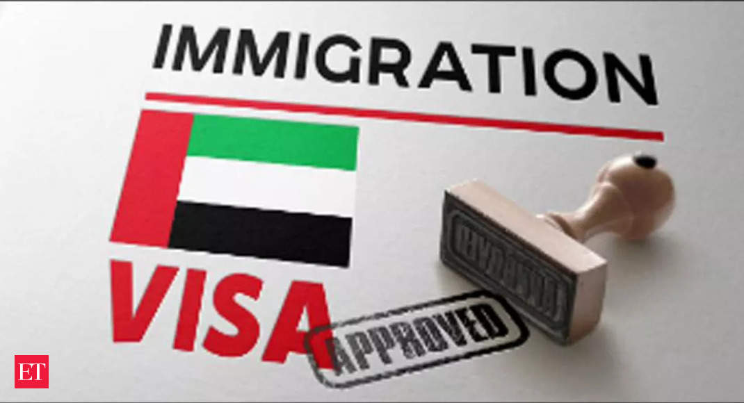 الفرق بين التأشيرة الخضراء لدولة الإمارات العربية المتحدة والتأشيرة الذهبية