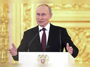 Putin blasts US attempts to preserve global domination