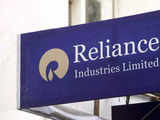 RIL CFO to sell/gift 3.5 lakh shares next year