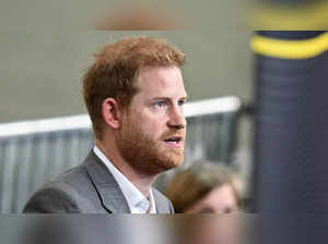 Prince Harry was informed of Queen’s death mid-flight, forced to find own way to Balmoral