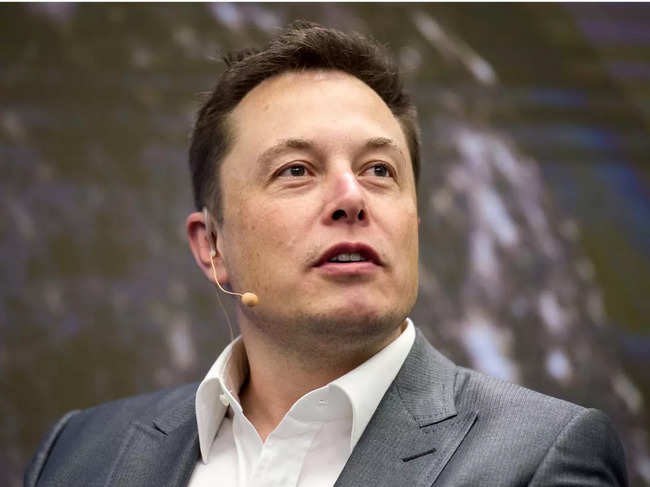 Elon Musk seeks to narrow SEC consent decree, end pre-approval of tweets