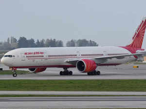 Air India weighs raising $1 billion for expansion