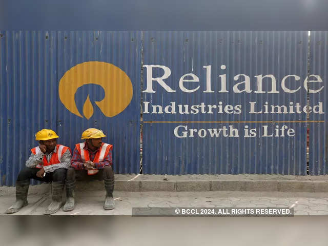 ​​Buy Reliance Industrial Infrastructure near 1,070