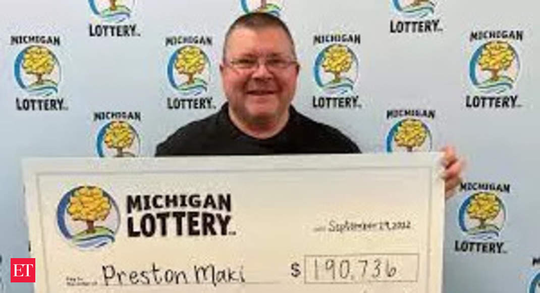 Man visits US grocery store and wins 0,736 jackpot