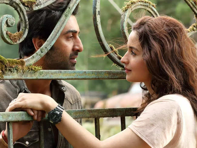 Brahmastra box office: ‘Brahmastra’ collects Rs 425 crore in 25 days ...