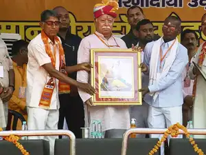 rss: On Valmiki Jayanti, RSS chief urges Dalits to join Sangh in large ...