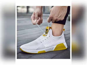 Sports shoes for men: Best Sports Shoes for Men from Puma, Adidas ...