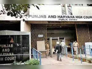 HC quashes FIRs against Kumar Vishwas, Tajinder Pal Bagga in Punjab