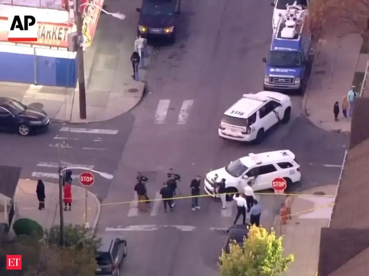 US: Three officers shot, suspect killed in Philadelphia - The Economic ...