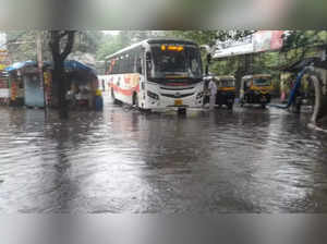 Mumbai sees heavy rains; IMD issues yellow alert warning of thunderstorm