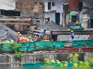 Kolkata: Metro work in progress at Bowbazar in Kolkata, Thursday, May 12,  2022....