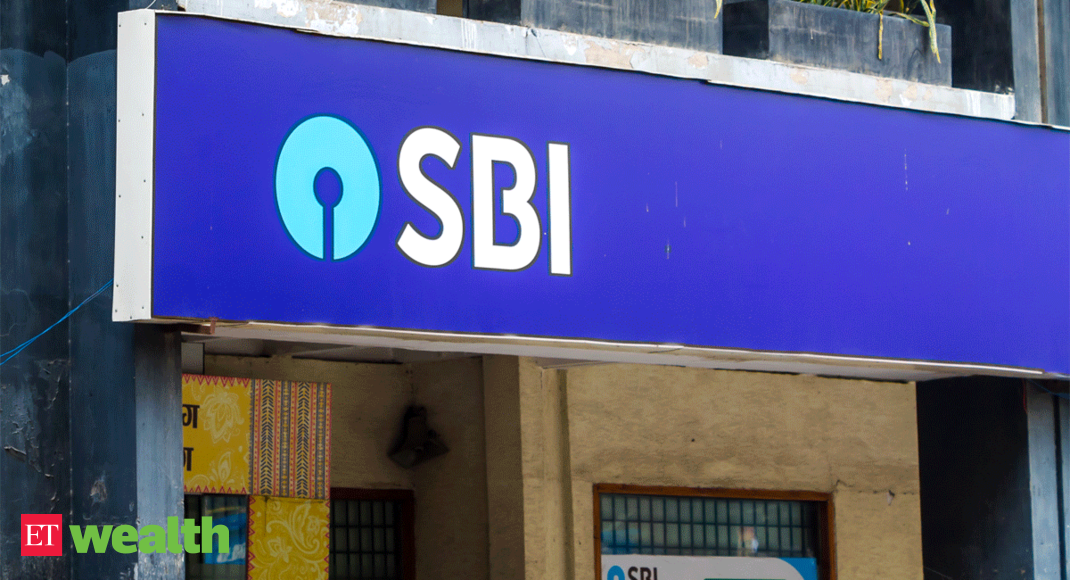 Sbi Fd Interest Rate Sbi Hikes Fixed Deposit Interest Rates By Up To 20 Bps Check Latest Fd 3200