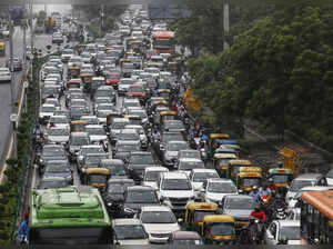 New Delhi: Heavy traffic jam at Vikas Marg ITO in New Delhi on Tuesday, Oct. 11, 2022. (Photo: Wasim Sarvar/IANS)