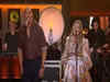 Kelly Clarkson and Dwayne Johnson sing 'Don't Come to Home A Drinkin' as tribute to late American singer Loretta Lynn