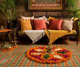 Lights & a dash of sparkle! 5 ways to spruce up your home decor this Diwali