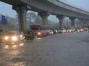Heavy rains wreak havoc in Bengaluru