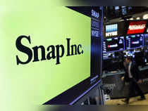 Snap's slowing ad growth sends inflation fears through tech sector