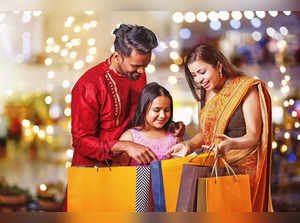visit-these-delhi-market-for-dhanteras-diwali-shopping-94872649.