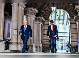 Boris Johnson, Rishi Sunak Lead Race to be UK’s Next PM