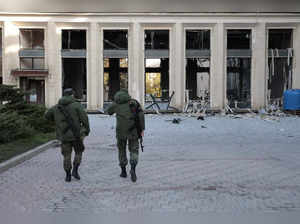 Ukraine: Rockets strike mayor's office in occupied Donetsk