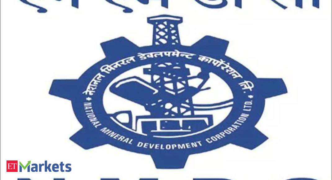 NMDC to separately list steel biz; last day to buy stock to qualify for demerged shares