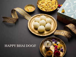 Happy Bhai Dooj 2021: Images, Quotes, Wishes, Messages, Cards, Greetings, Pictures, and GIFs