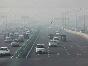 Delhi suffers from poor air quality as min temp falls 2 degrees below season's average