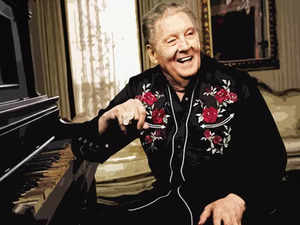 American singer-pianist Jerry Lee Lewis alive after being falsely reported to be dead