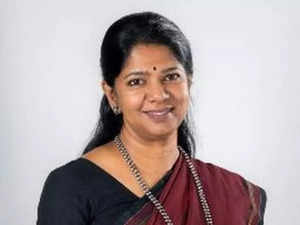 Kanimozhi Sex - dmk: DMK MP Kanimozhi apologizes for derogatory remarks on women by DMK  leader Sadai Sadiq - The Economic Times