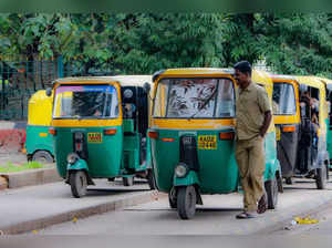 Autos-in-Bangalore_1200-Picxy