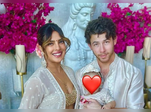 Priyanka Chopra, Nick Jonas, and Malti look stunning in traditional attire during Diwali