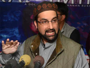 Observe strike on May 21, peaceful resolution of Kashmir conflict only way forward: Hurriyat led by Mirwaiz