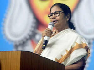 Bhabanipur: West Bengal CM Mamata Banerjee during 'Vijaya Sammelan' in Bhabanipur on Oct 13, 2022. (Photo:Kuntal Chakrabarty/IANS)