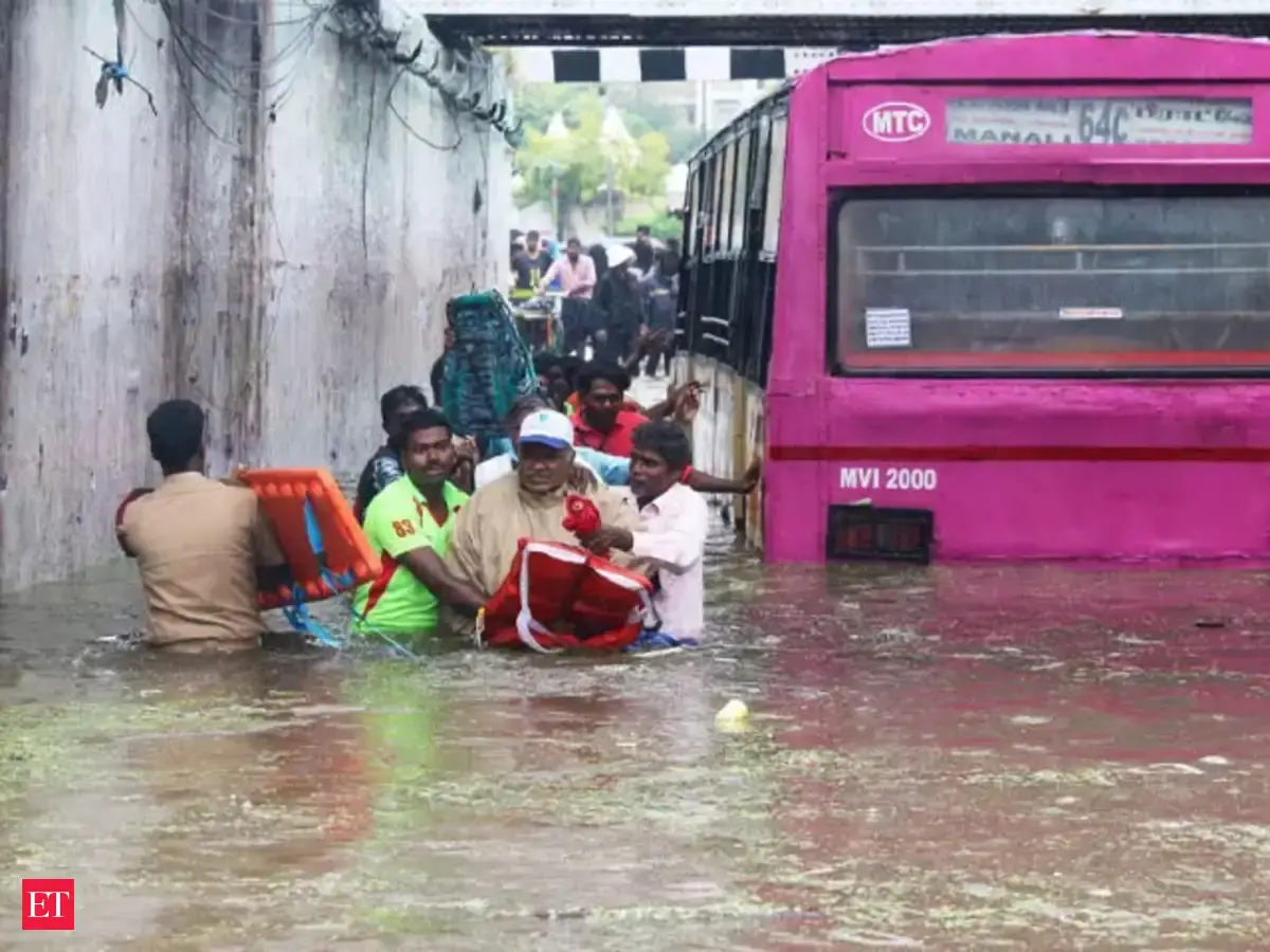 Tamil Nadu rains: Record 8.4 cm rainfall in Chennai on Nov 1; roads ...