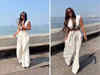 On her 1st visit to India after 3 yrs, Priyanka Chopra channels her inner Mumbaikar at Marine Drive, dances to her song