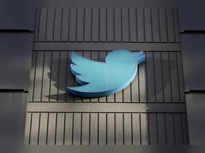 Widespread Twitter layoffs begin a week after Musk takeover